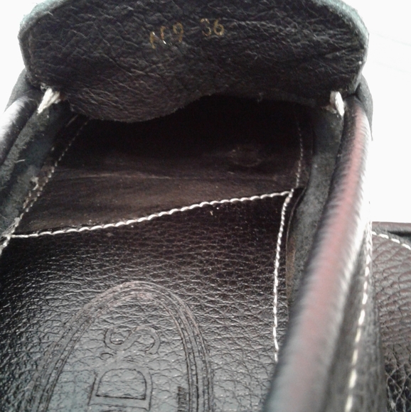 Tod's black driving slip on  loafers - Picture 10 of 12